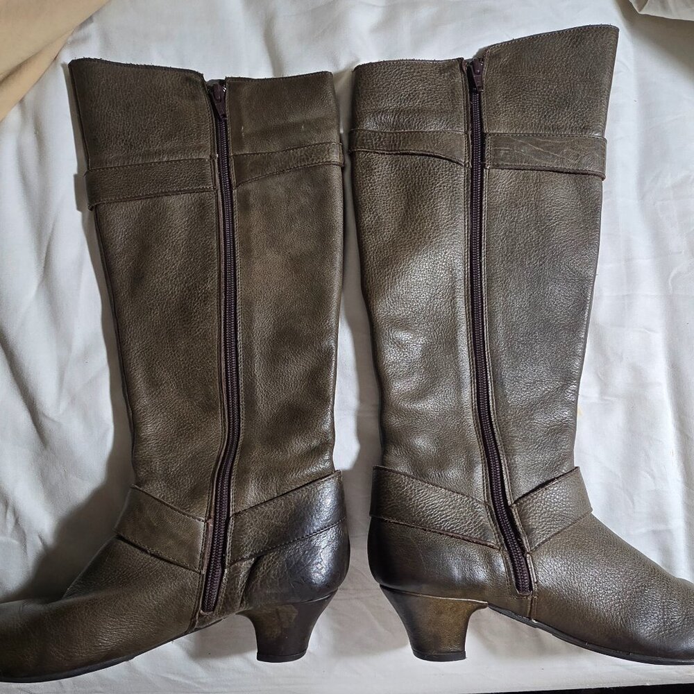 Born Olive Green tall leaher boots 8.5